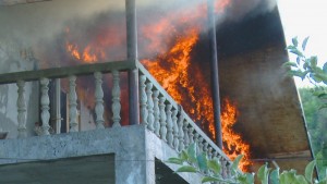 Incendiu_moreni_manastire_2