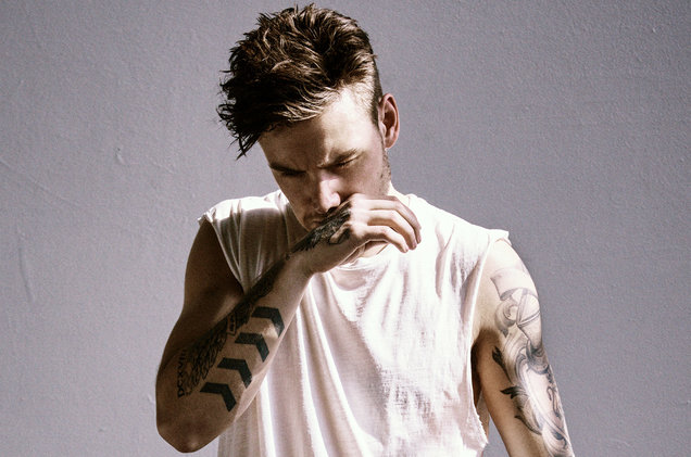01-liam-payne-press-photo-2017-billboard-new-1548