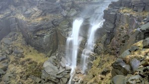 cascada anglia invers