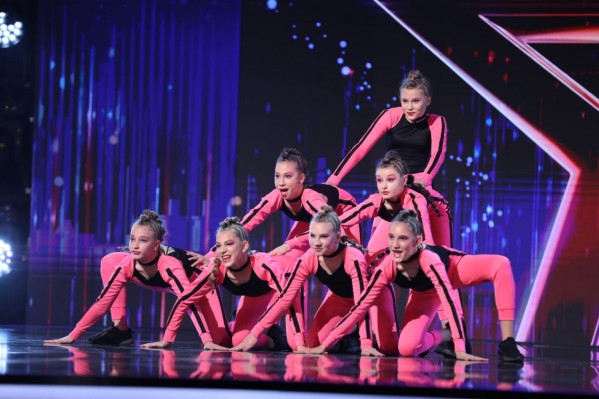 Magic-Dans-din-Barlad-la-Romsanii-au-talent-_ZIAR-1536x1023